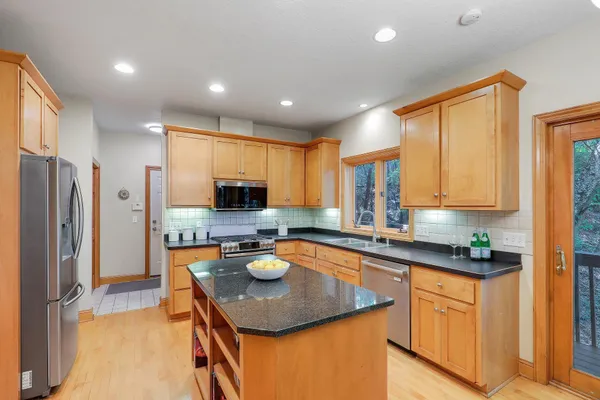 $799,000 | 5900 Vernon Avenue South, Edina, MN 55436
