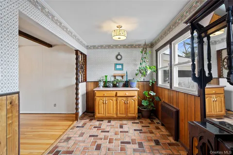 $769,000 | 2298 Cleveland Street, North Bellmore, NY 11710