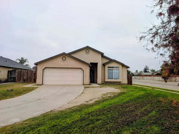 $358,000 | 500 Buttonwood Court, Tulare, CA 93274