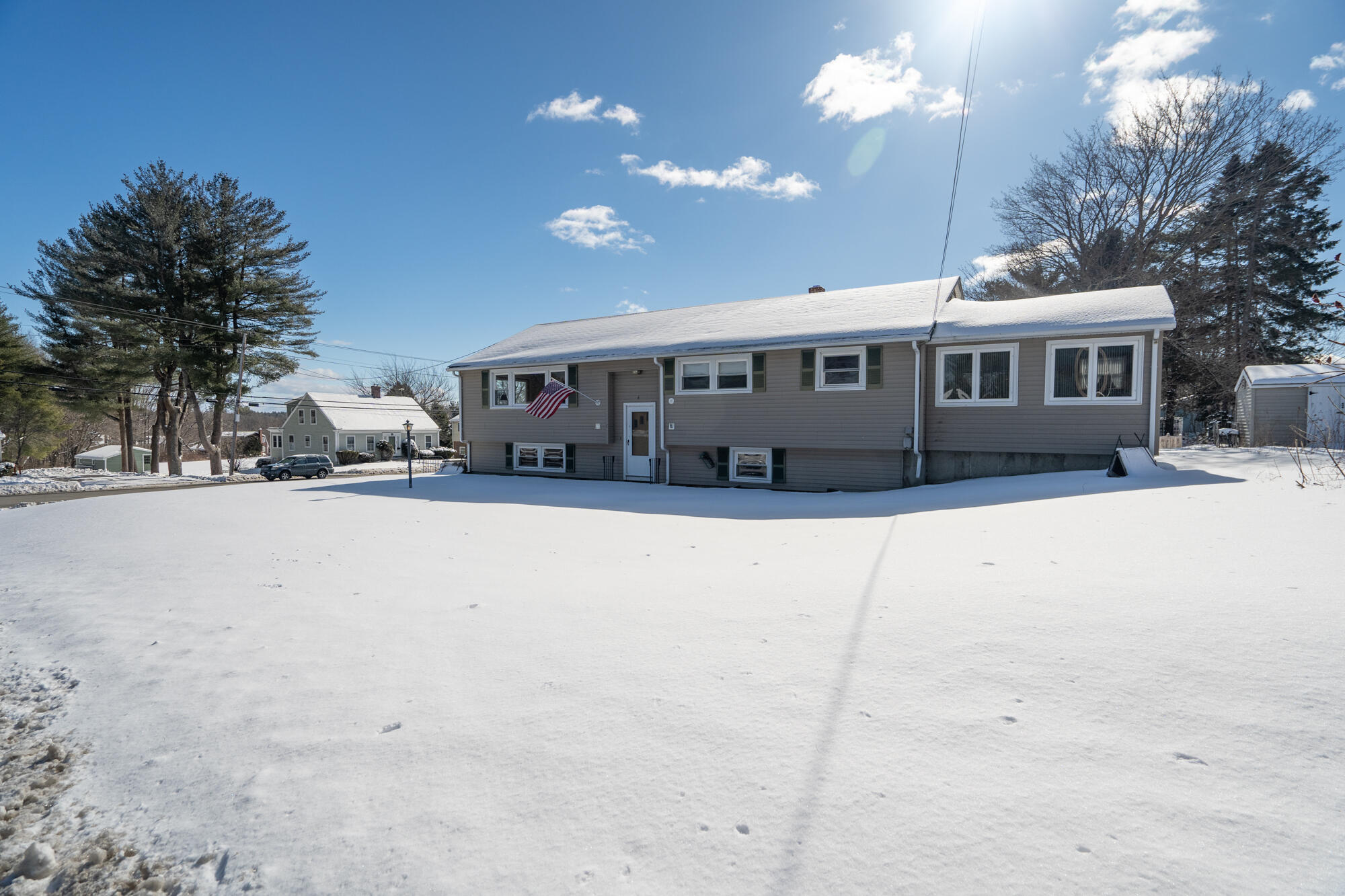 6 Summit Street Portland, ME 04103 - Photo 2 of 28 6 Summit-3