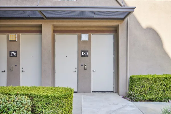 $824,800 | 180 Village Court, Fullerton, CA 92832