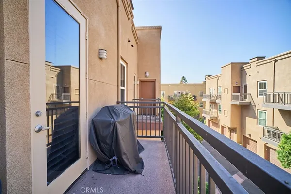 $824,800 | 180 Village Court, Fullerton, CA 92832