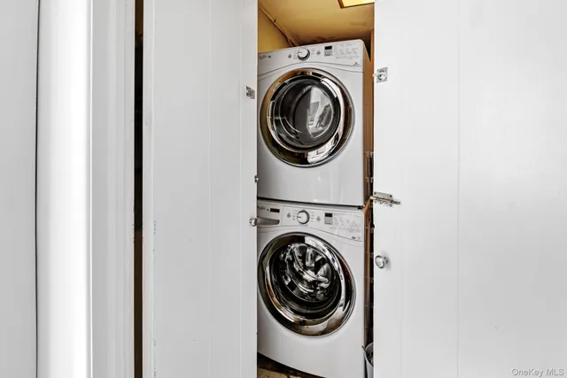 $1,595,000 | 1680 North Sea Road, Southampton, NY 11968