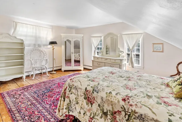 $1,595,000 | 1680 North Sea Road, Southampton, NY 11968