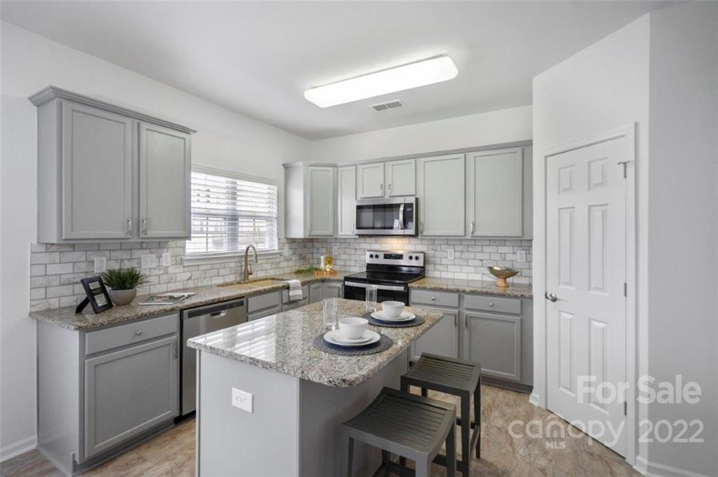 9708 Bailey Road Cornelius, NC 28031 - Photo 12 of 34 Gallery Image 12