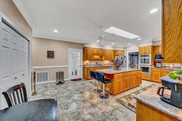 $698,500 | 294 Heritage Drive, Blue Ridge, VA 24064