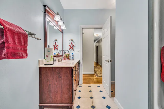 $698,500 | 294 Heritage Drive, Blue Ridge, VA 24064