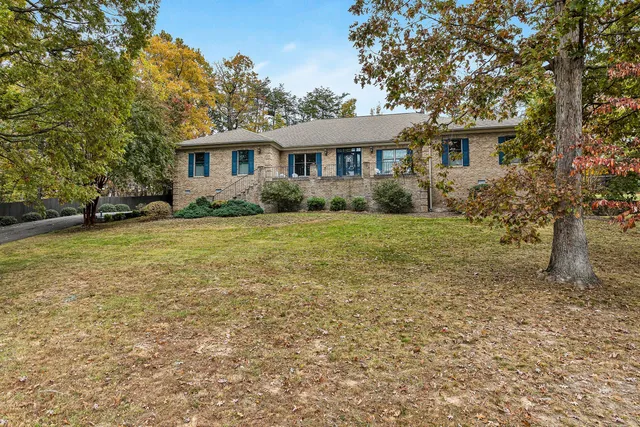 $698,500 | 294 Heritage Drive, Blue Ridge, VA 24064