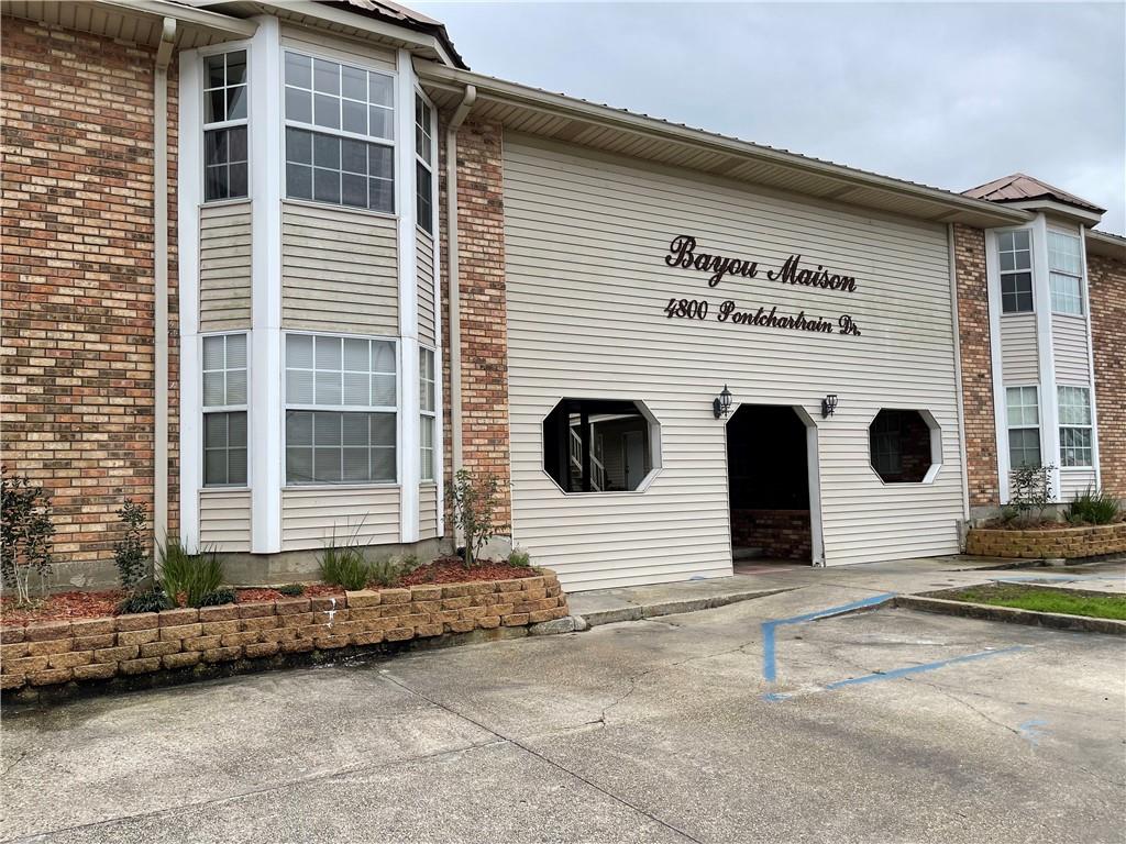 4800 Pontchartrain Drive, Unit 1 Slidell, LA 70458 - Photo 1 of 17