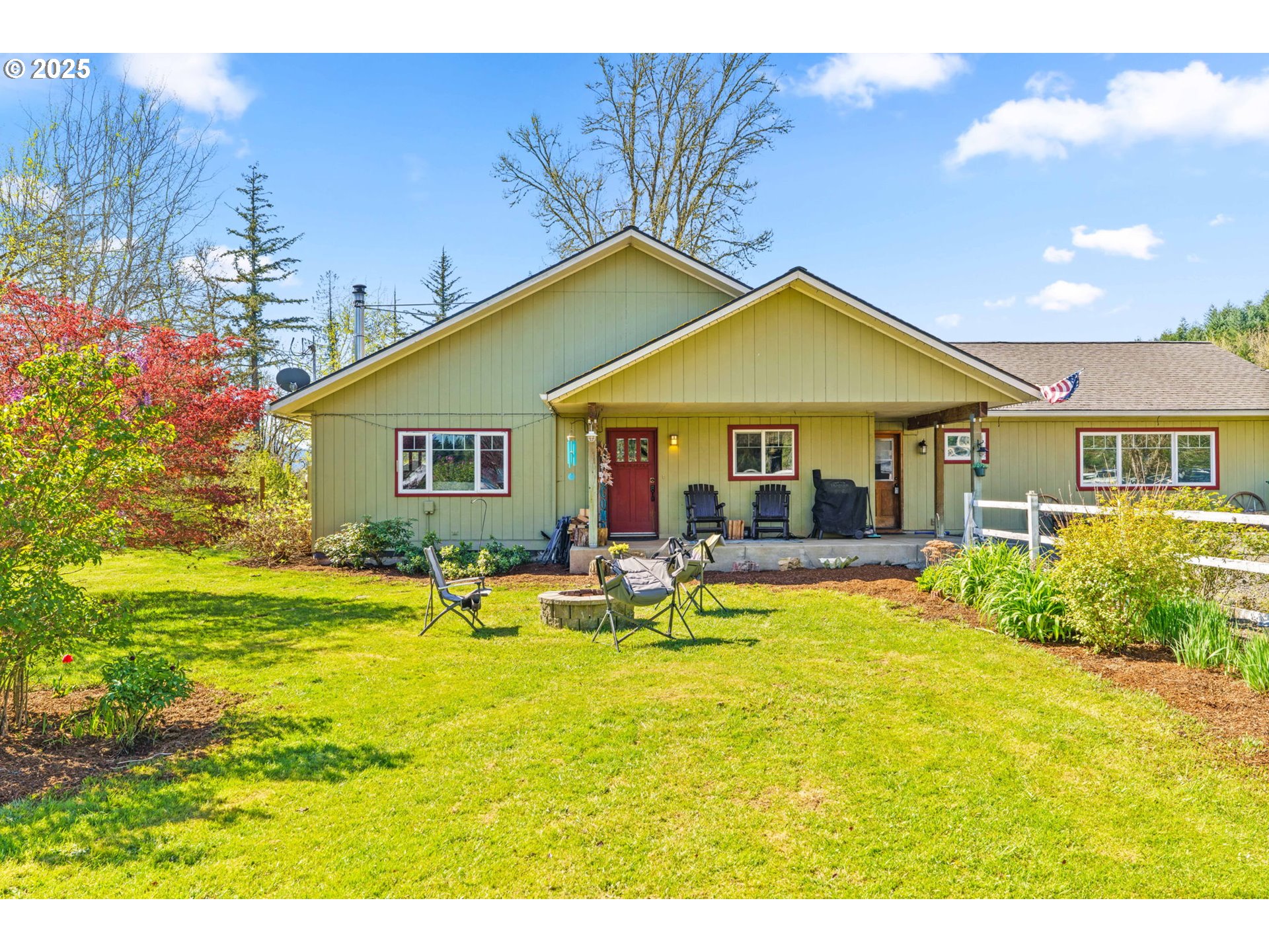 72956 London Road Cottage Grove, OR 97424 - Photo 5 of 43 Gallery Image 5