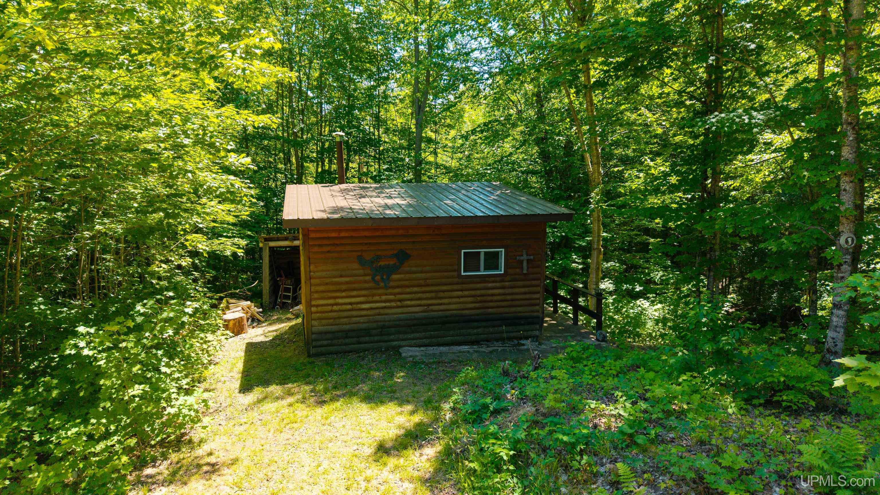 2006 Pike River Road Chassell, MI 49916 - Photo 27 of 52