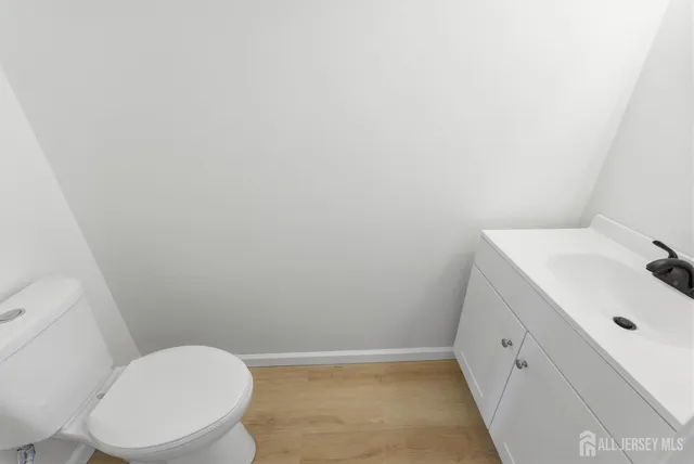 $415,000 | 143 Banwell Lane, Mount Laurel, NJ 08054