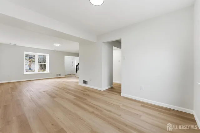 $415,000 | 143 Banwell Lane, Mount Laurel, NJ 08054