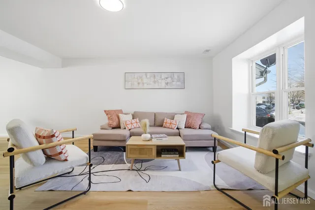 $415,000 | 143 Banwell Lane, Mount Laurel, NJ 08054