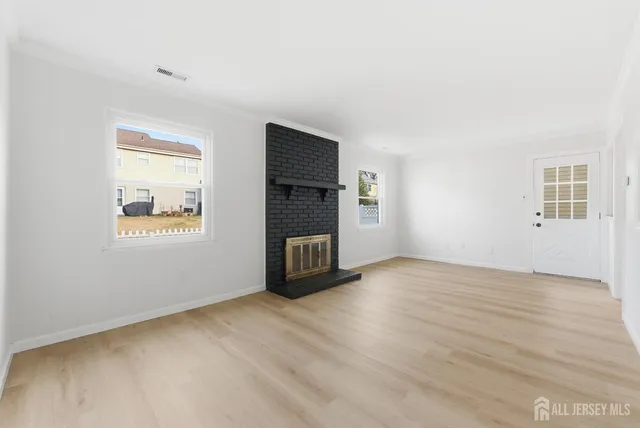 $415,000 | 143 Banwell Lane, Mount Laurel, NJ 08054