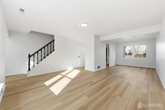 $415,000 | 143 Banwell Lane, Mount Laurel, NJ 08054