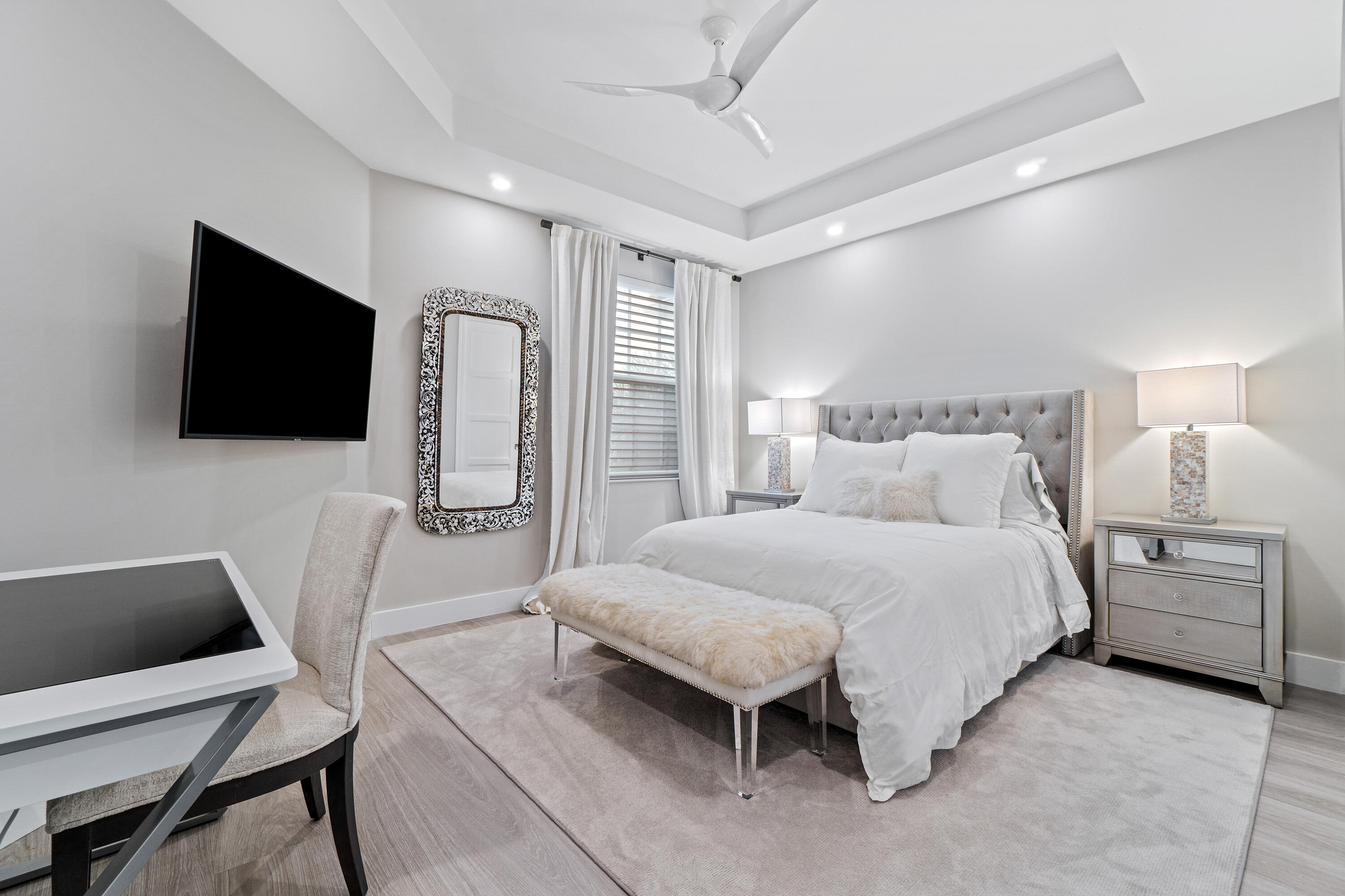 6308 Graycliff Drive, Unit B Boca Raton, FL 33496 - Photo 23 of 29 Bedroom 3