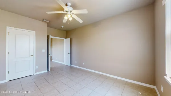 $2,300 | 916 Ocaso Lane, Unit 206, Rockledge, FL 32955