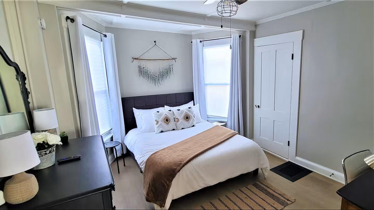 34 Western Avenue Waterville, ME 04901 - Photo 10 of 34 10. Oasis