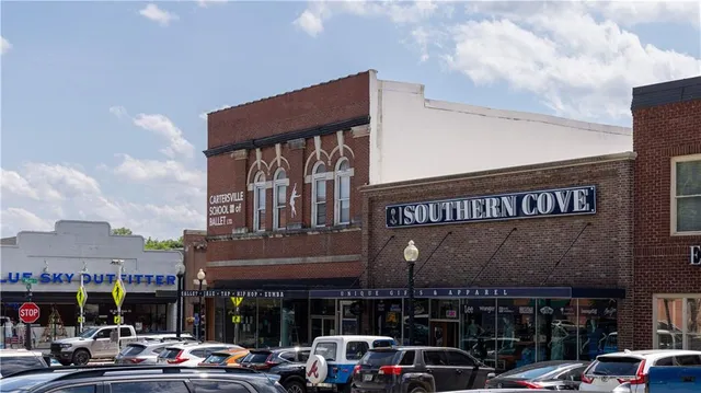 $394,990 | 331 Cavalier Lane, Acworth, GA 30102