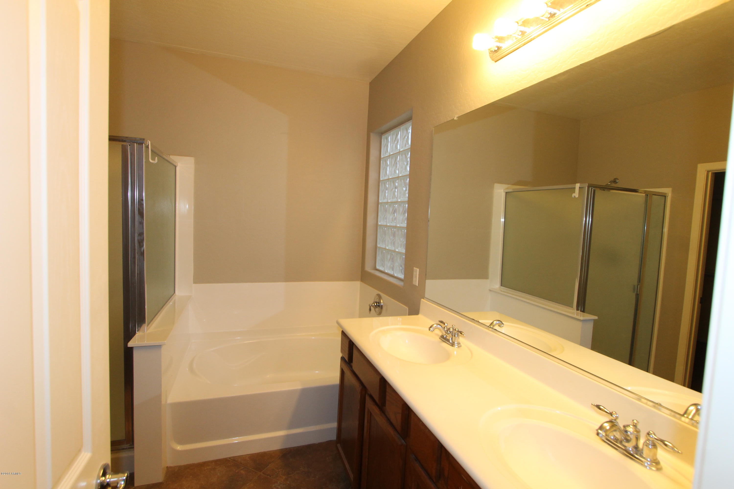 1274 East Walnut Road Gilbert, AZ 85298 - Photo 12 of 26 IMG_7858
