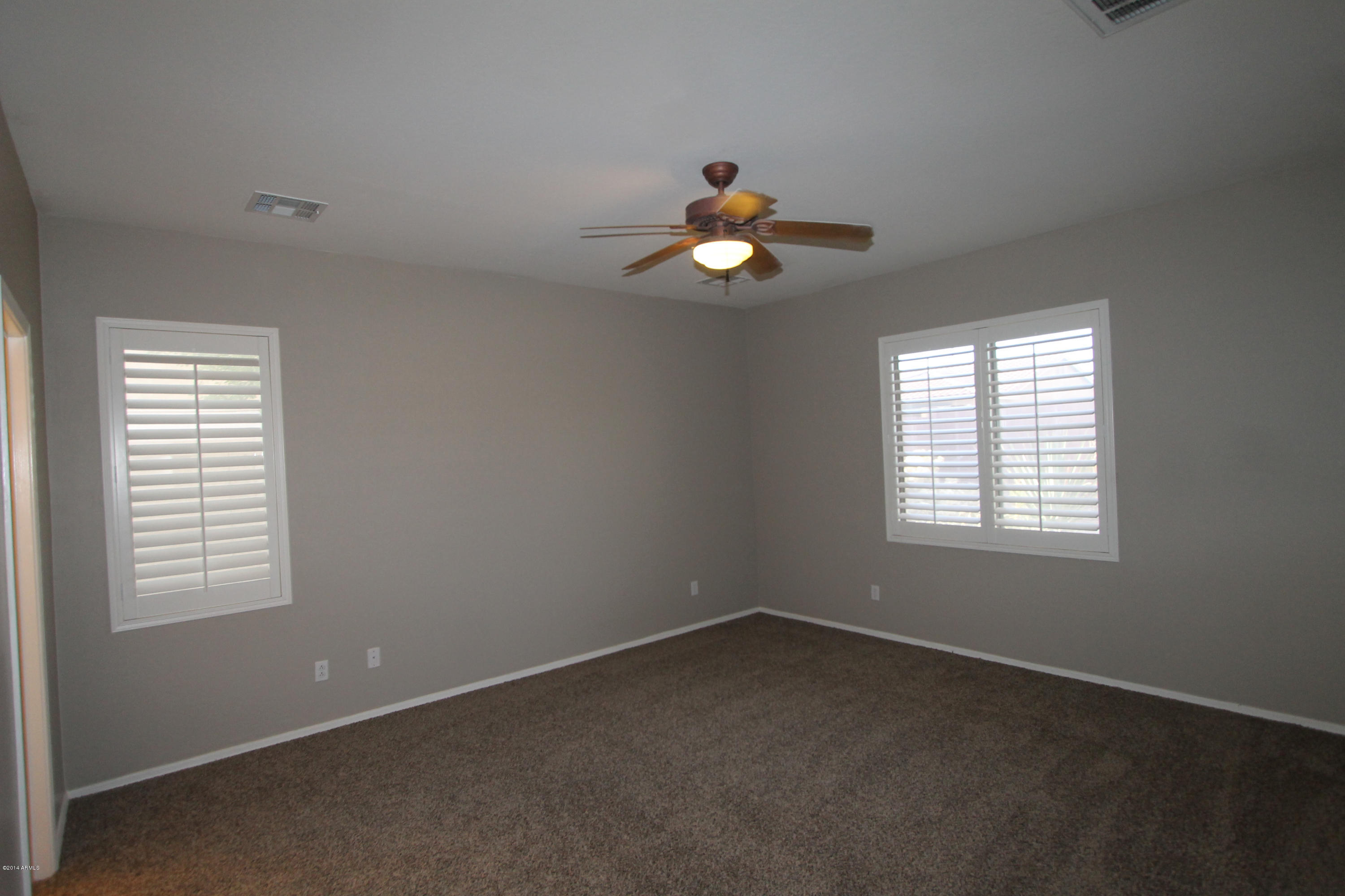 1274 East Walnut Road Gilbert, AZ 85298 - Photo 10 of 26 IMG_7856