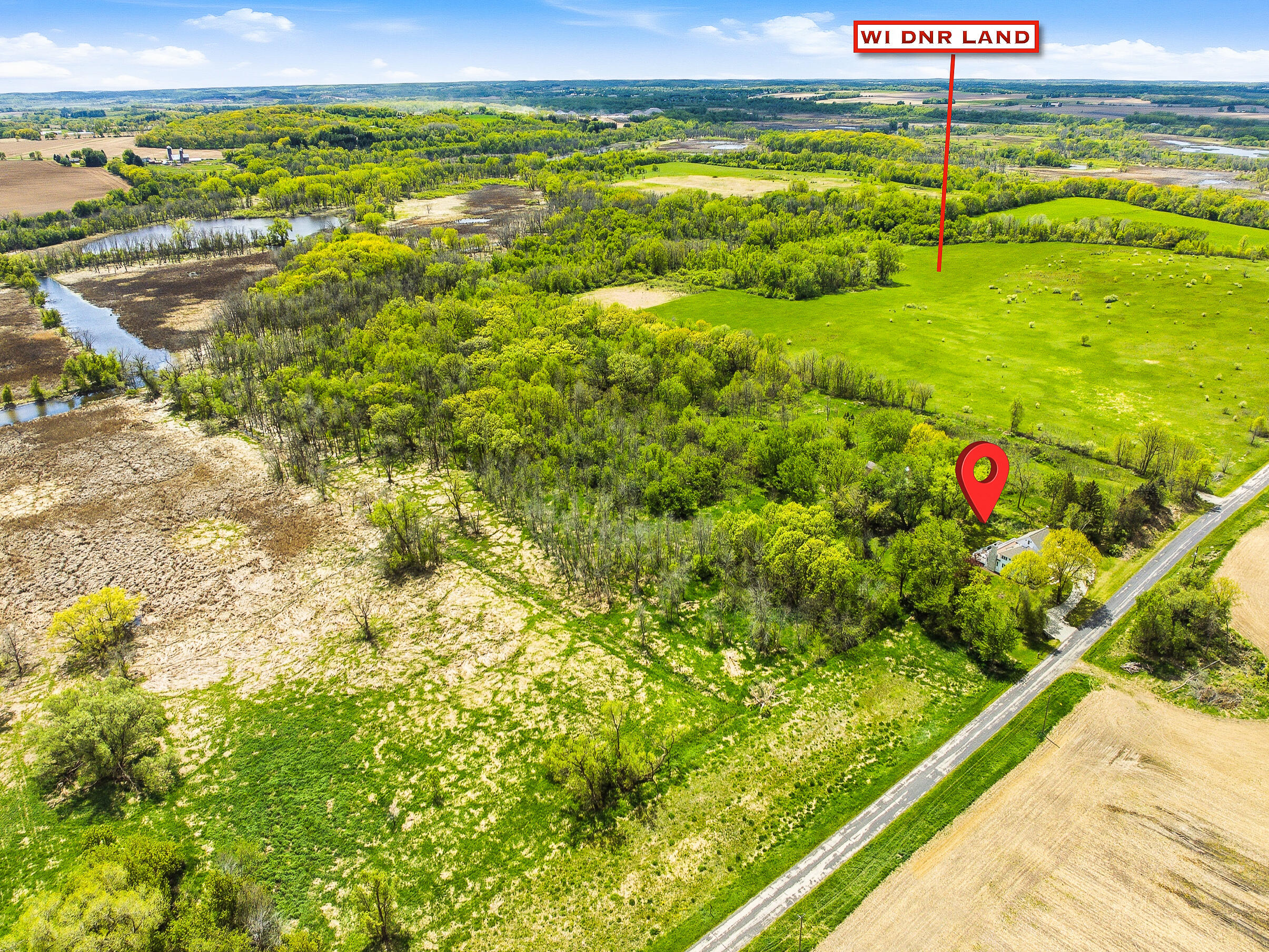 W10823 Port Road Portland, WI 53579 - Photo 3 of 69 12