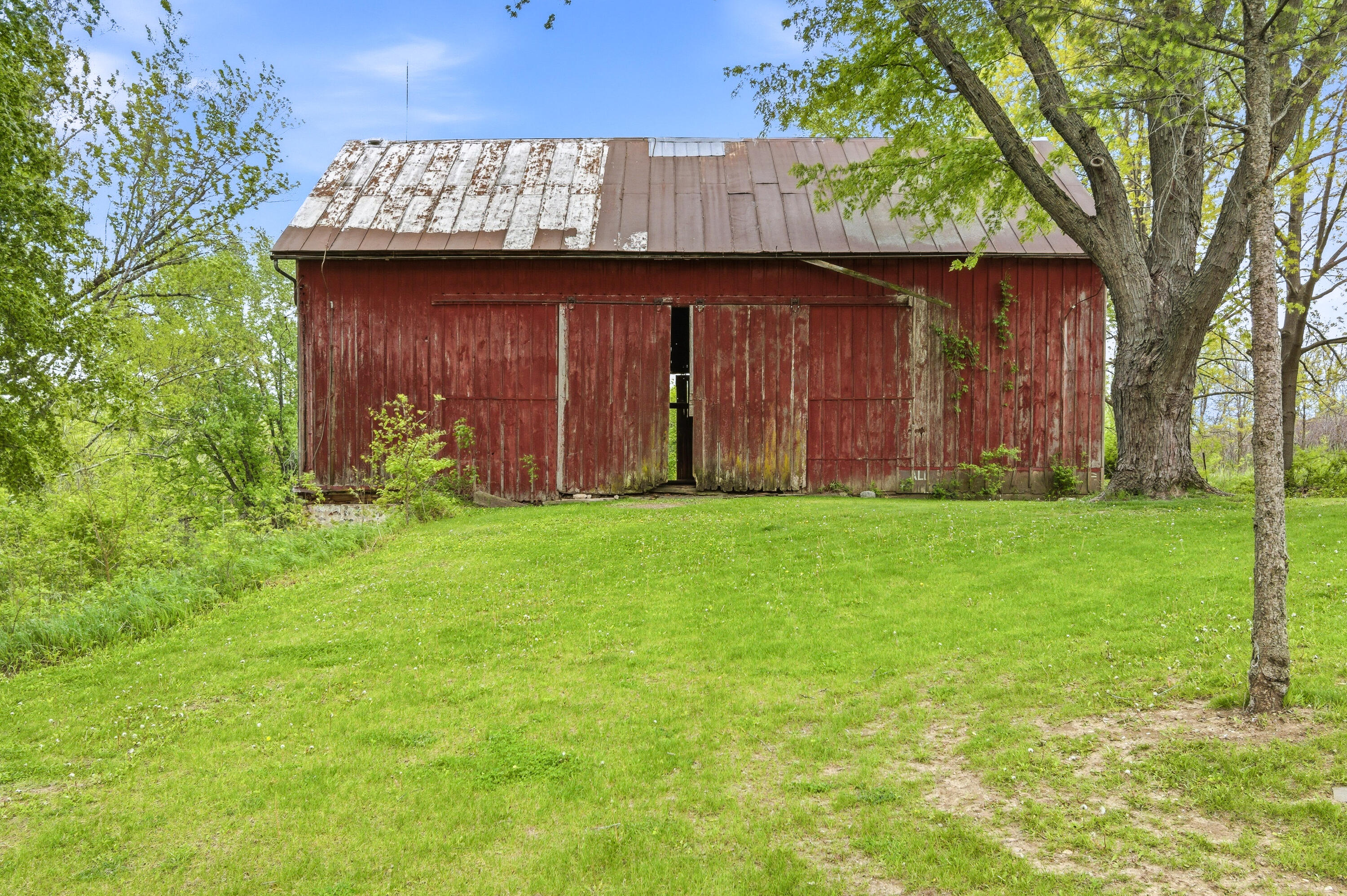 W10823 Port Road Portland, WI 53579 - Photo 50 of 69 22