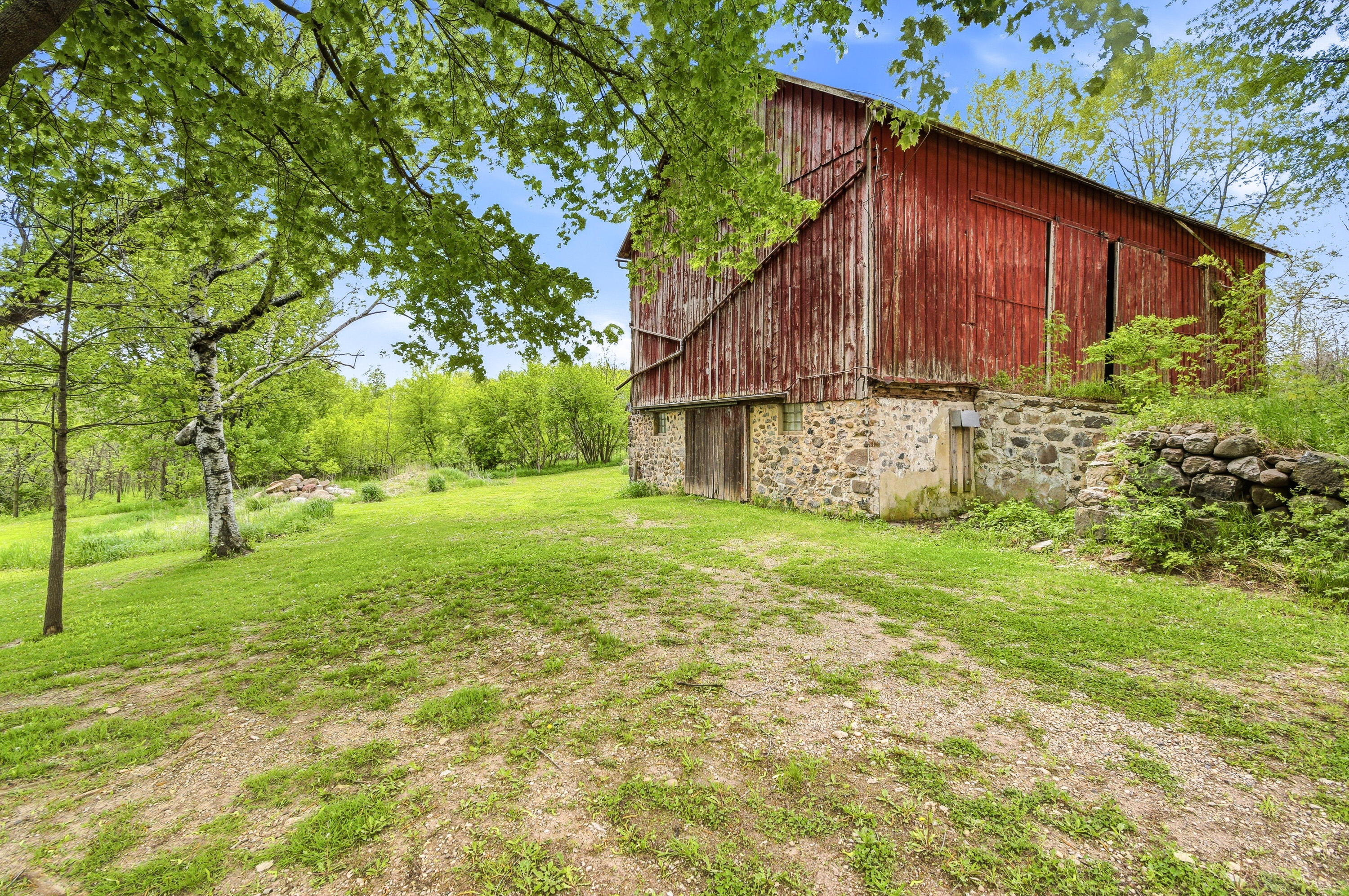 W10823 Port Road Portland, WI 53579 - Photo 51 of 69 23