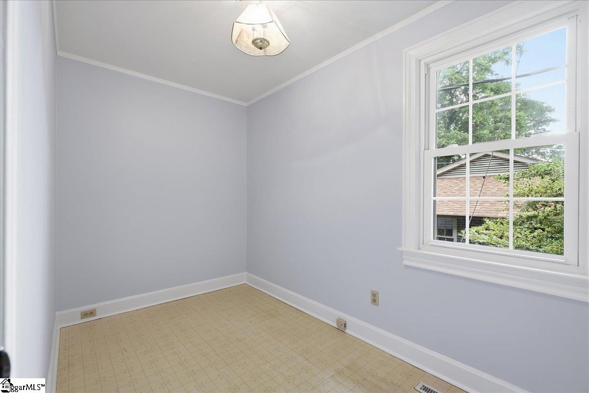 31 Blackburn Street Greenville, SC 29607 - Photo 28 of 43