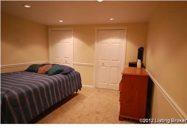 308 Alcott Road Louisville, KY 40207 - Photo 27 of 33 Additional Photo