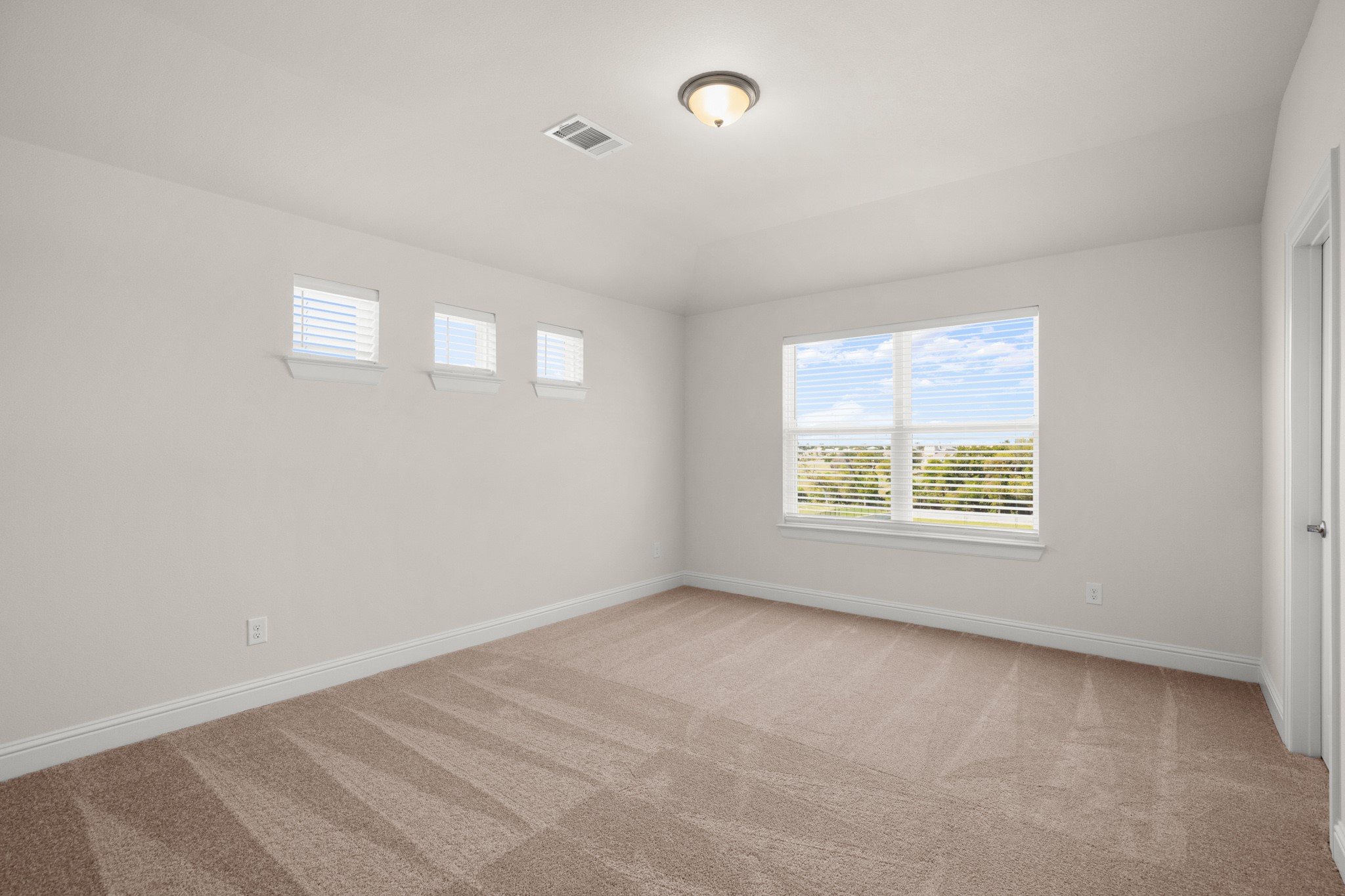 600 C-Bar Ranch Trail, Unit 144 Cedar Park, TX 78613 - Photo 14 of 17 an empty room with windows