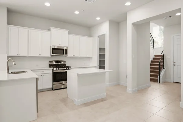 a view of a livingroom with an empty space