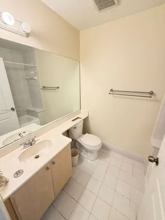 $2,350 | 12625 Southwest 91st Street, Unit 209, Miami, FL 33186