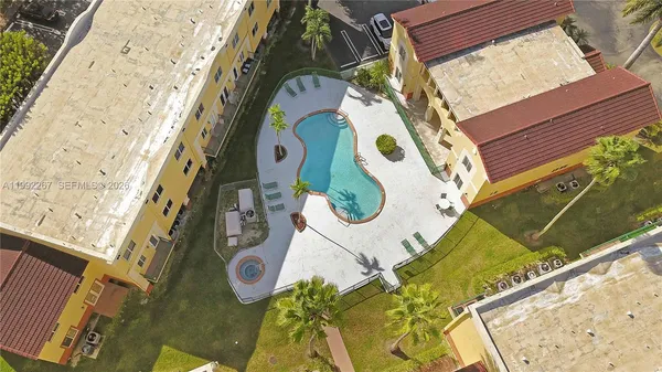 $2,350 | 12625 Southwest 91st Street, Unit 209, Miami, FL 33186