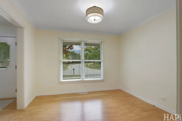 $525,000 | 810 Harvest Drive, Lake Zurich, IL 60047