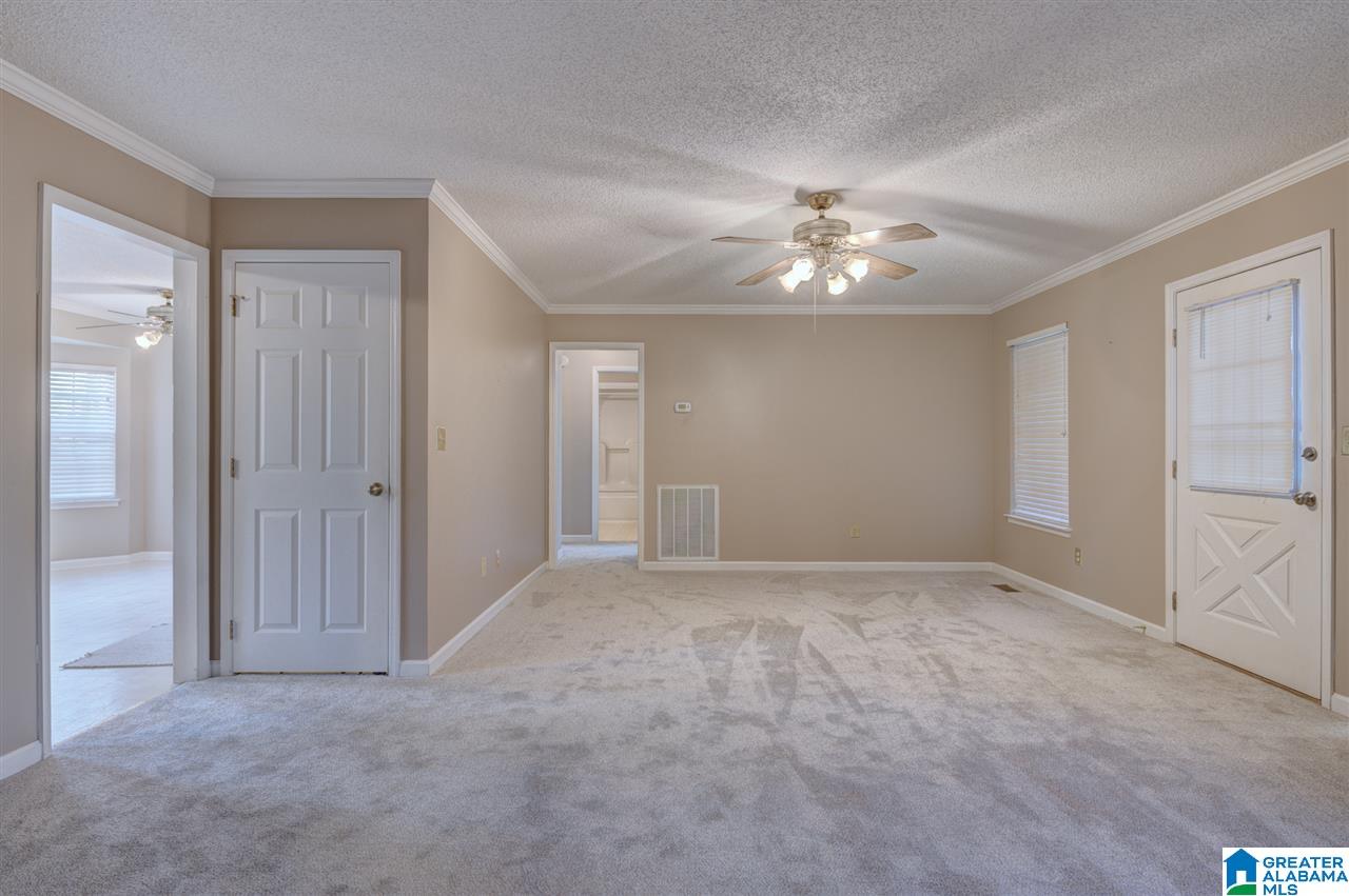 348 Hickory Road Gardendale, AL 35071 - Photo 2 of 19