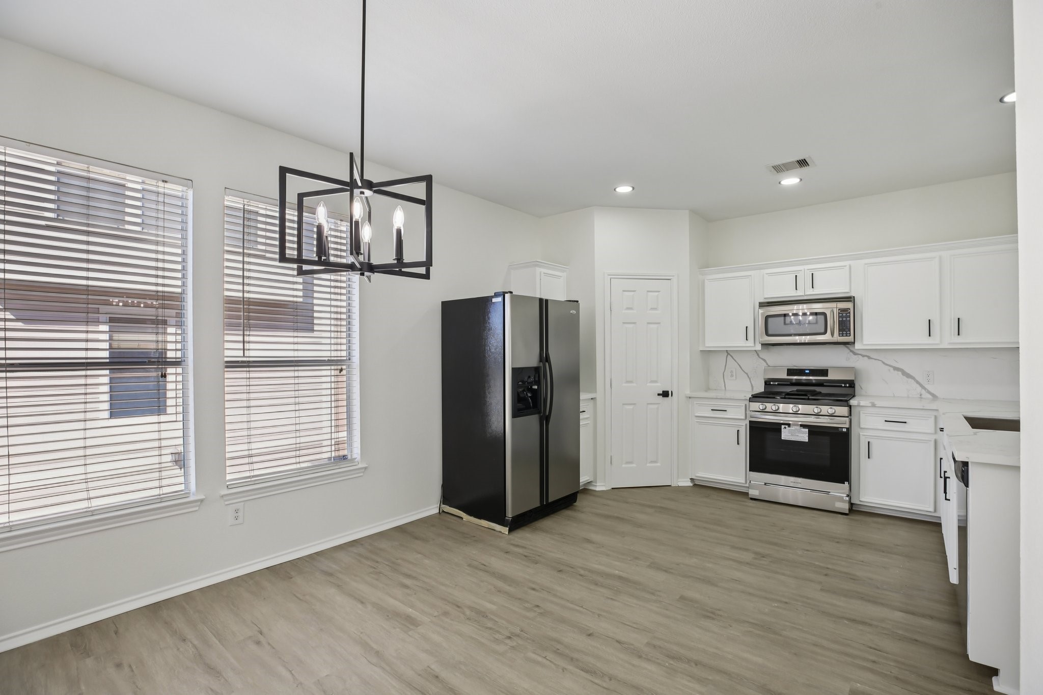 1705 Stuart Street Houston, TX 77004 - Photo 13 of 29