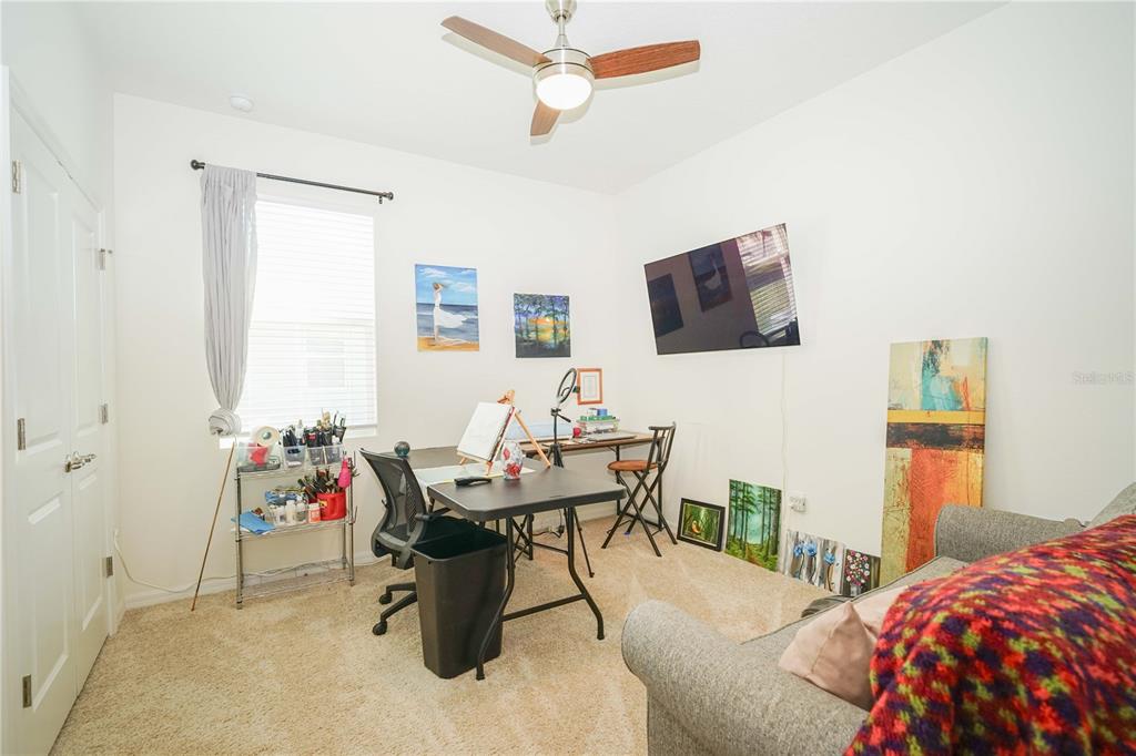 6250 Southwest 89th Ln Road Ocala, FL 34476 - Photo 20 of 71 a view of a livingroom with furniture