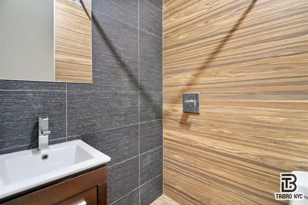 $4,300 | 558 Kosciuszko Street, Unit 1K | Bedford-Stuyvesant