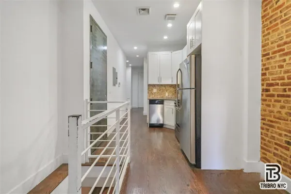$4,300 | 558 Kosciuszko Street, Unit 1K | Bedford-Stuyvesant