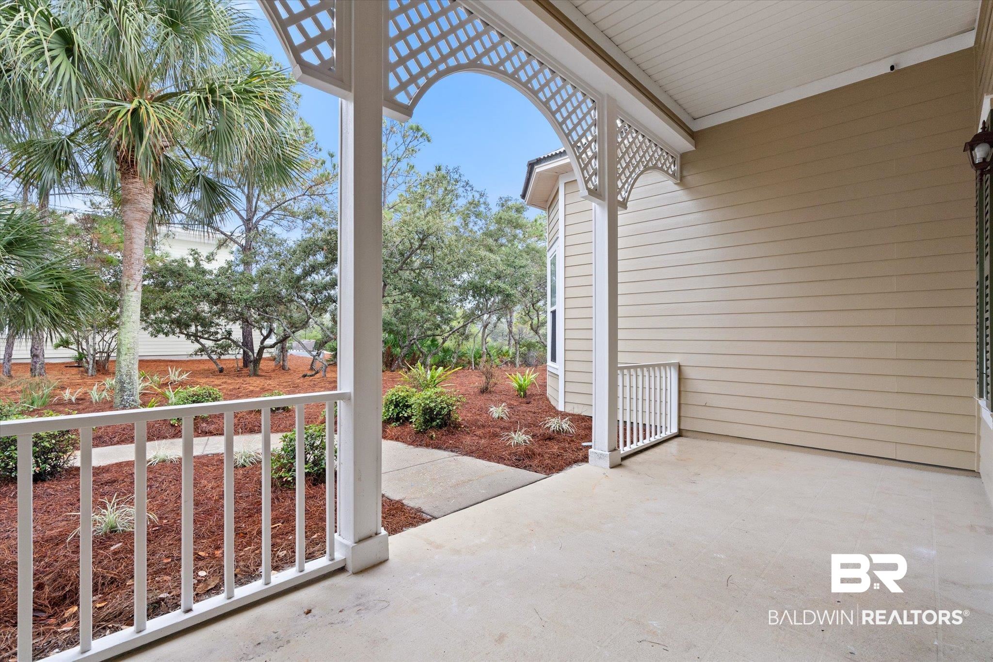 9259 Genipa Way Gulf Shores, AL 36542 - Photo 4 of 72 View of patio