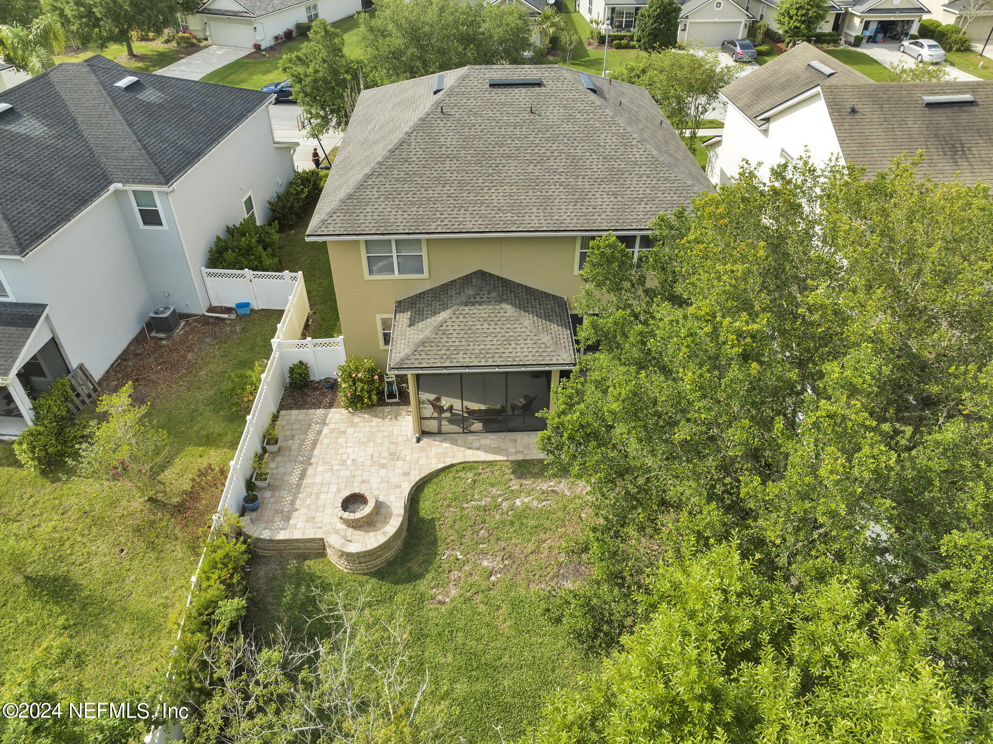 137 Castlegate Lane St. Johns, FL 32259 - Photo 46 of 65 an aerial view of a house with yard and trees all around