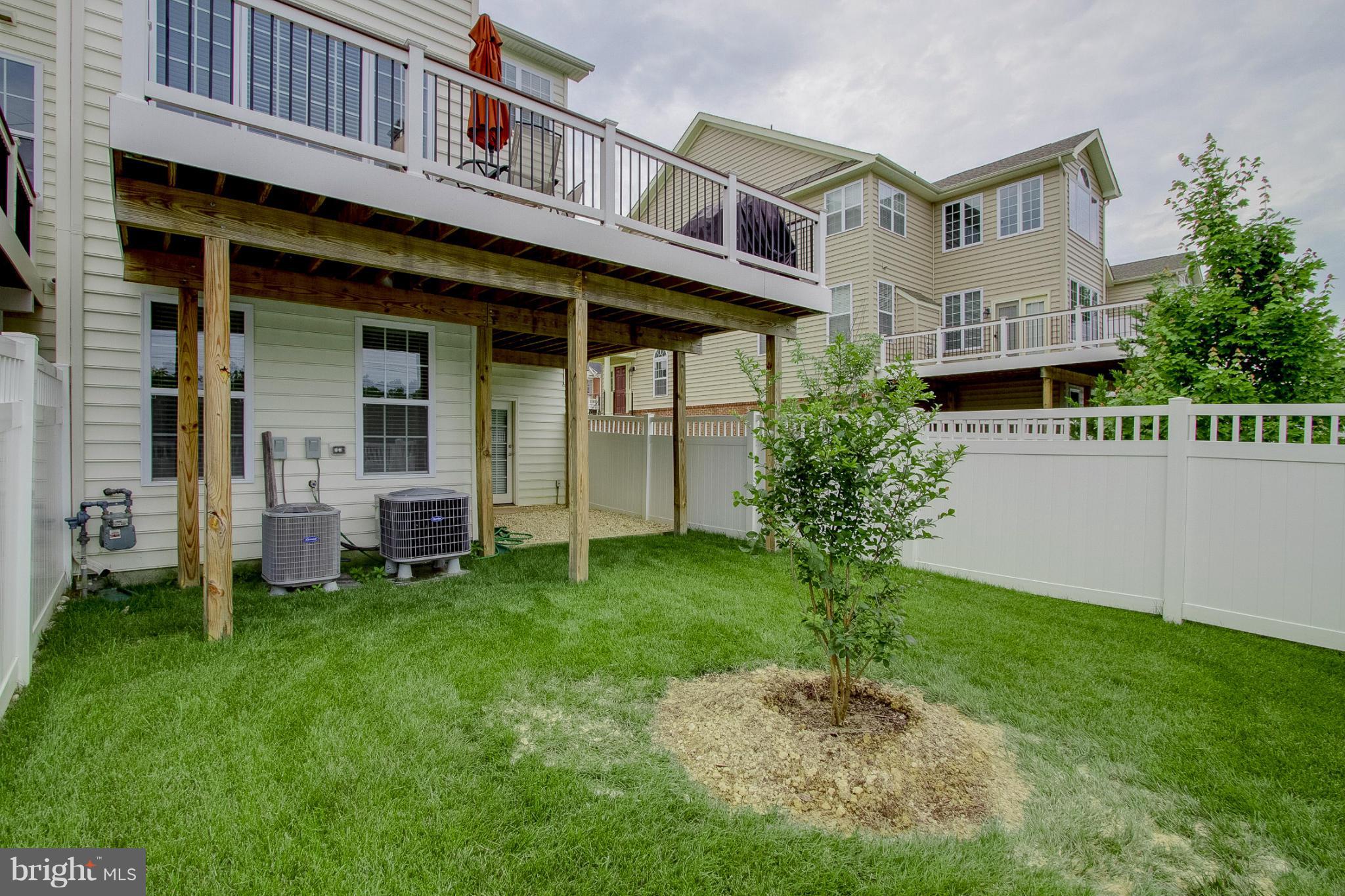 4023 Ranch Road Upper Marlboro, MD 20772 - Photo 28 of 29 Exterior (Rear) Fenced in Backyard