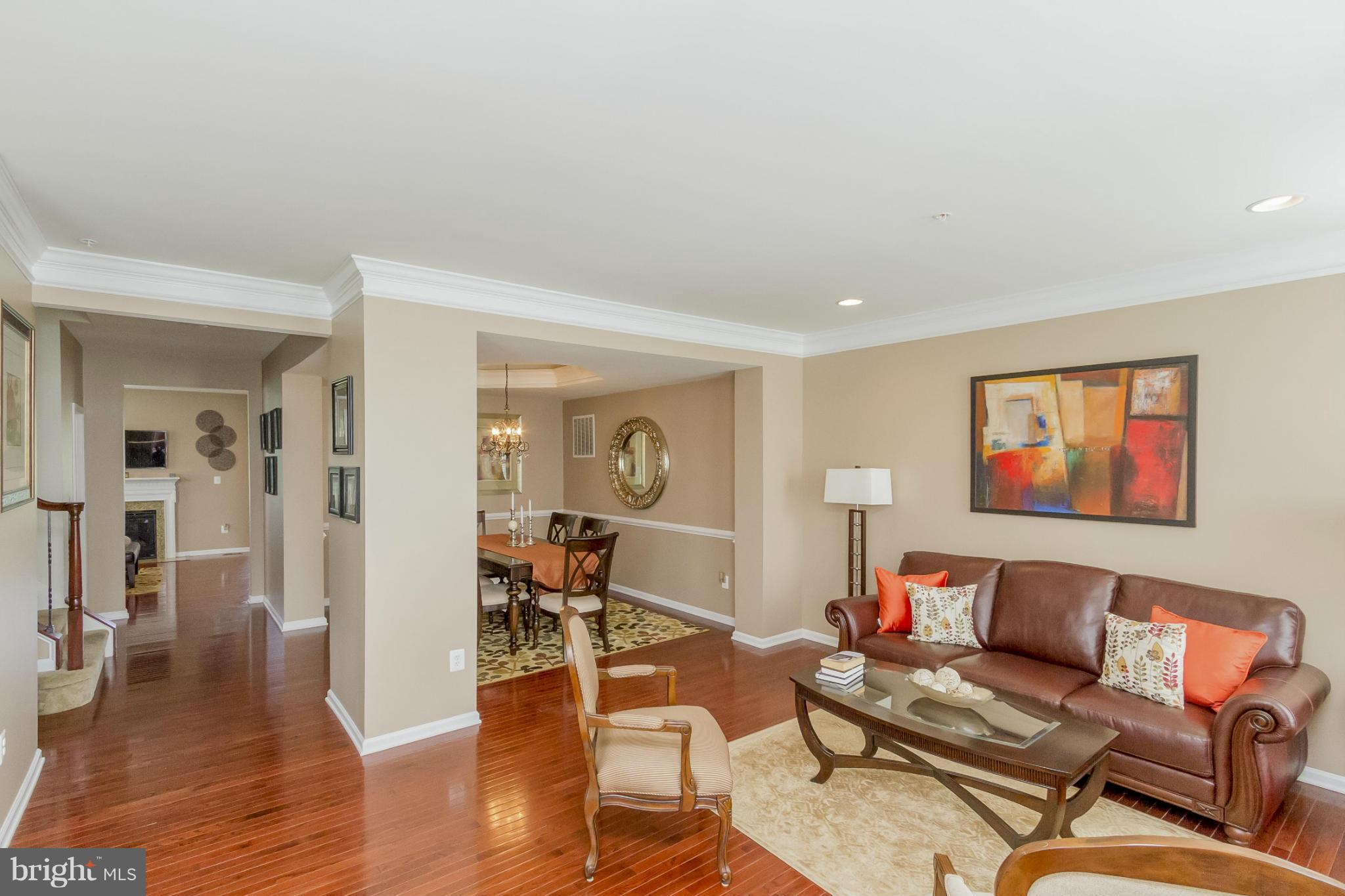 4023 Ranch Road Upper Marlboro, MD 20772 - Photo 8 of 29 Living Room