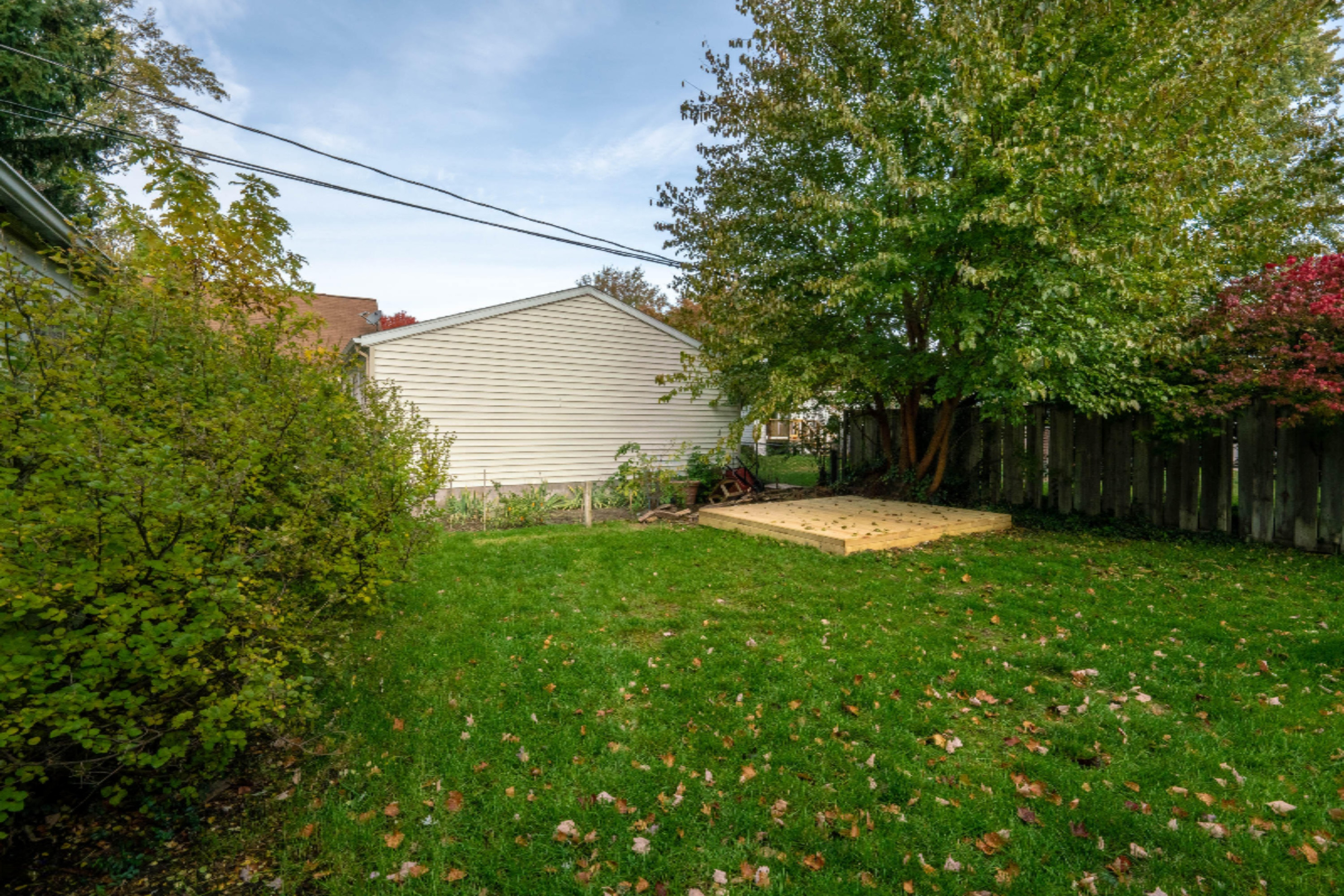 3097 Eastland Road Muskegon, MI 49441 - Photo 2 of 41 3097 Eastland (Roosevelt Park)-4