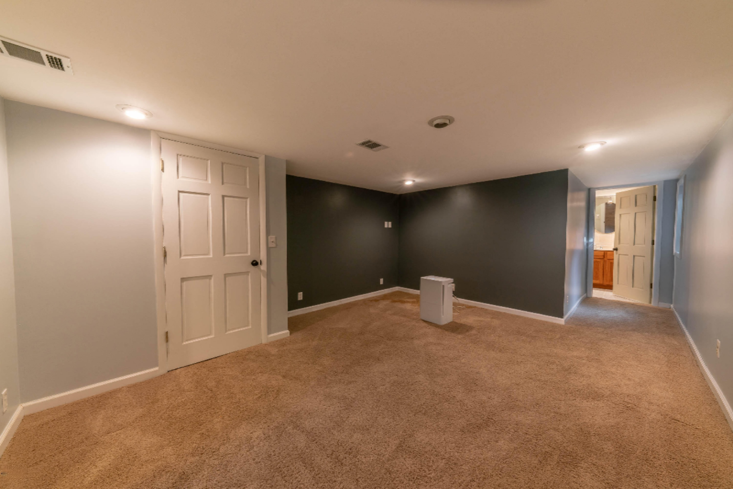 3097 Eastland Road Muskegon, MI 49441 - Photo 26 of 41 3097 Eastland (Roosevelt Park)-31