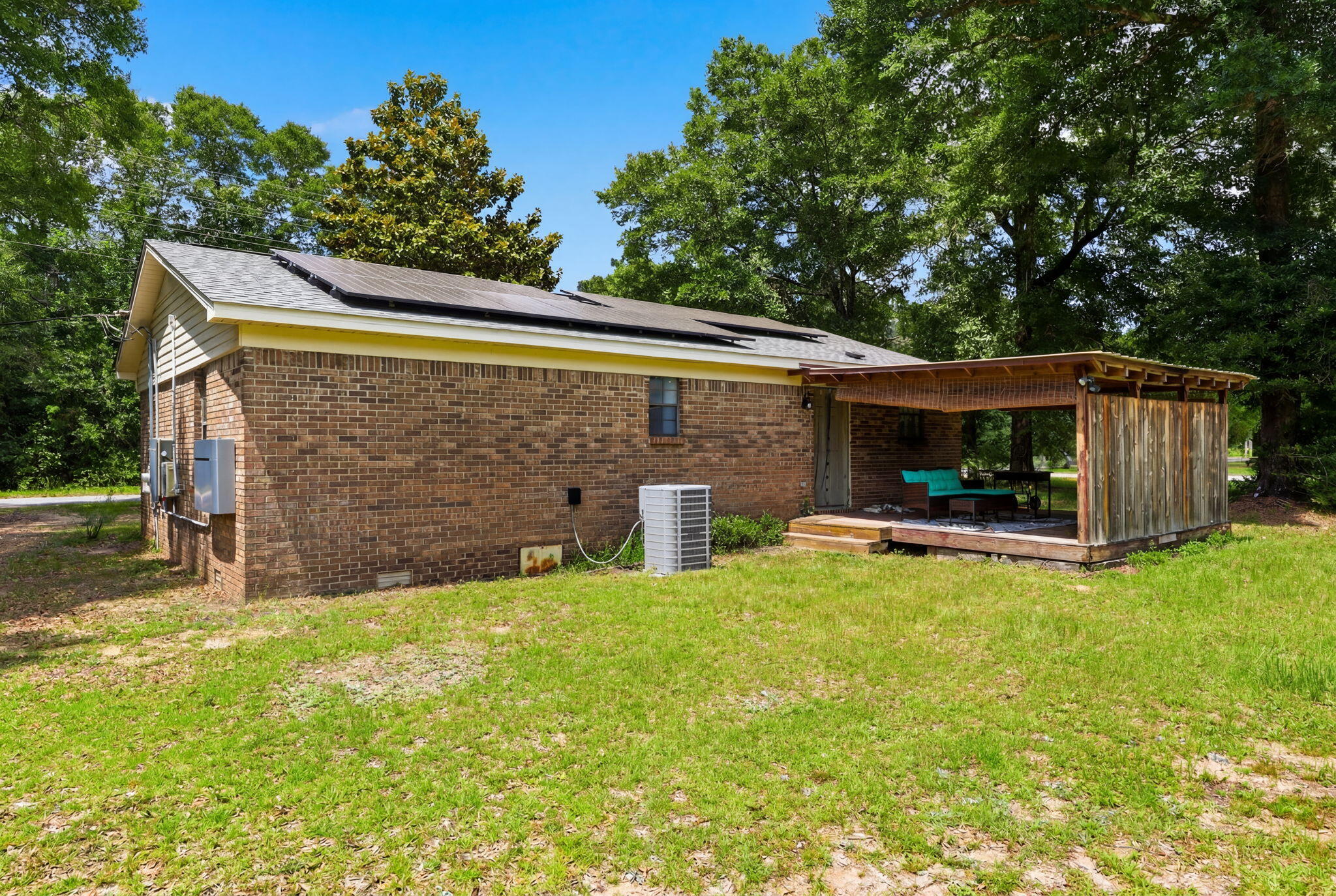 532 Springtime Avenue Holt, FL 32564 - Photo 28 of 33 70-web-or-mls-532-springtime-ave