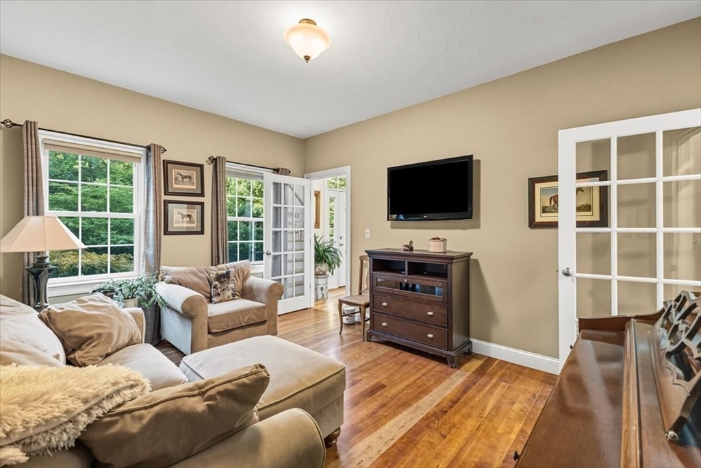 3 Hidden Ridge Road Lakeville, MA 02347 - Photo 11 of 42 Gallery Image 11