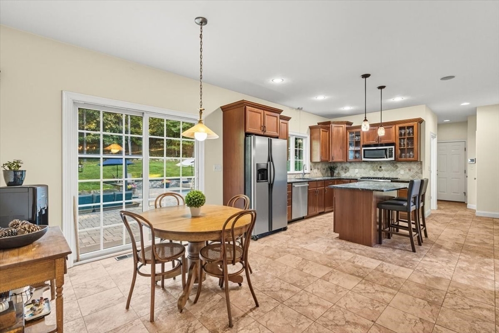 3 Hidden Ridge Road Lakeville, MA 02347 - Photo 5 of 42 Gallery Image 5